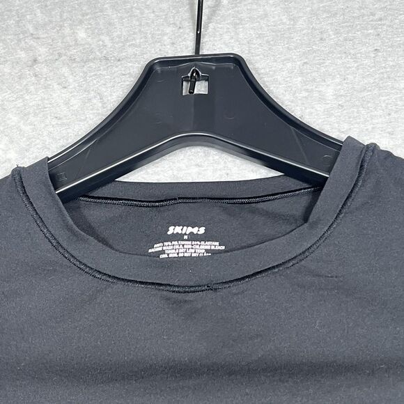 Skims Fits Everybody T-Shirt Bodysuit Womens Size Medium Black Short Sleeve - Picture 2 of 9